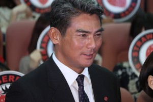 『ストロベリーナイト・サーガ』完成披露試写会に登場した宍戸開