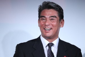 『ストロベリーナイト・サーガ』完成披露試写会に登場した宍戸開