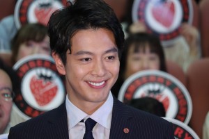 『ストロベリーナイト・サーガ』完成披露試写会に登場した中林大樹