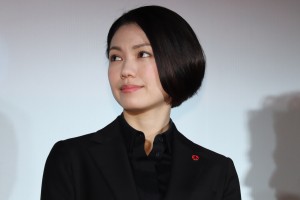 『ストロベリーナイト・サーガ』完成披露試写会に登場した二階堂ふみ