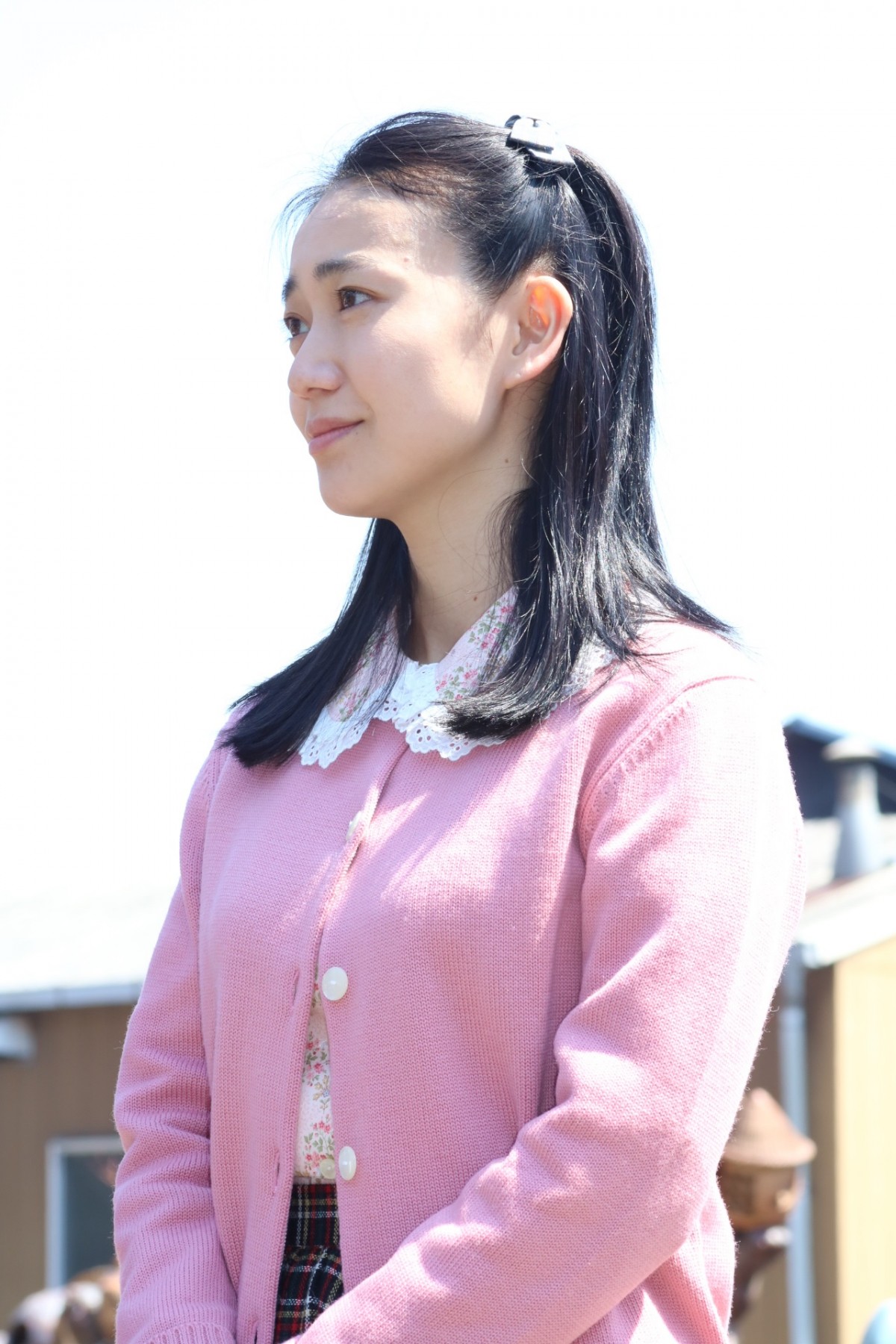“セーラー服”姿の戸田恵梨香、大島優子と朝ドラオフショット披露