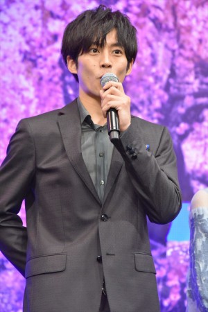 『居眠り磐音』プレミアイベントに登場した松坂桃李