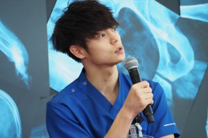 月9ドラマ『ラジエーションハウス～放射線科の診断レポート～』取材会に登場した窪田正孝