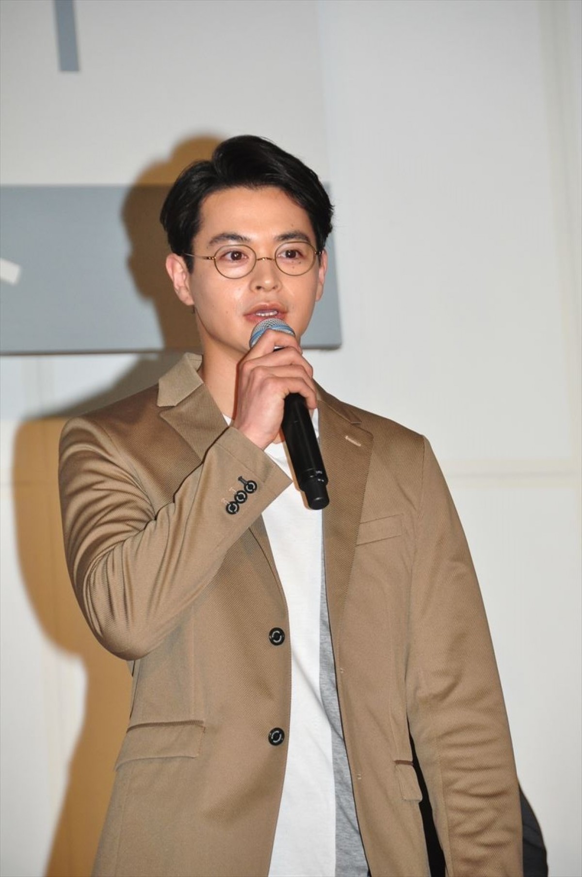 松坂桃李、初恋がらみでヤンキー8人に囲まれ…散々な恋愛エピソード告白
