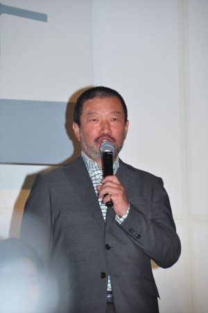 『パーフェクトワールド』制作発表会見に登場した木村祐一