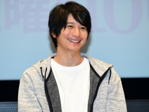 向井理、『わたし、定時で帰ります。』プレミアム試写会＆舞台挨拶に登場