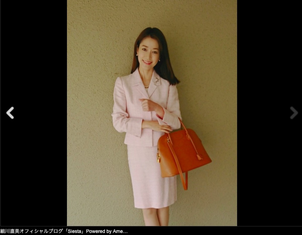 細川直美、長女＆次女の入学式に出席　桜色のスーツ姿がまぶしい