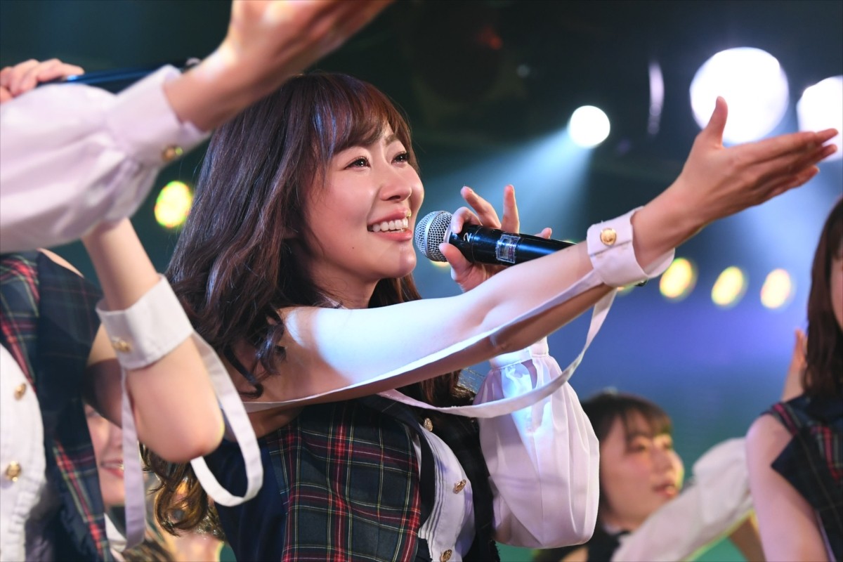 HKT48指原莉乃、東京・AKB劇場で最終の公演に出演