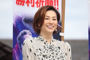 『アベンジャーズ／エンドゲーム』勝利祈願イベントに登場した米倉涼子