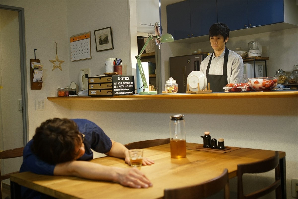 内野聖陽、西島秀俊へ嫉妬する姿が「かわいすぎる」と話題 『きのう何食べた？』第2話