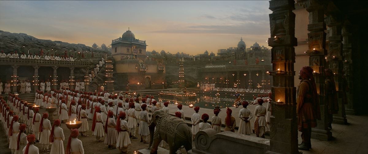 インド映画史上空前の製作費で描く映像美『パドマーワト 女神の誕生』公開