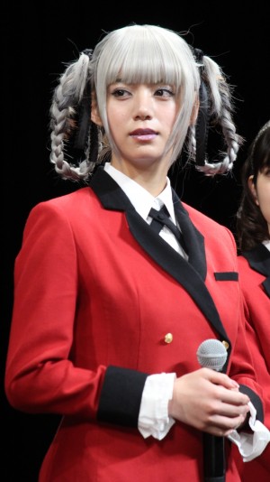 池田エライザ、『映画 賭ケグルイ』完成披露試写会に登場