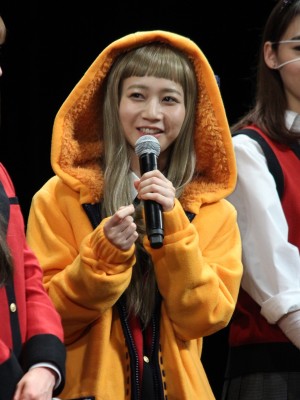 三戸なつめ、『映画 賭ケグルイ』完成披露試写会に登場