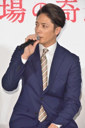 『スパイラル～町工場の奇跡～』第1話試写会＆記者会見に登場した玉木宏