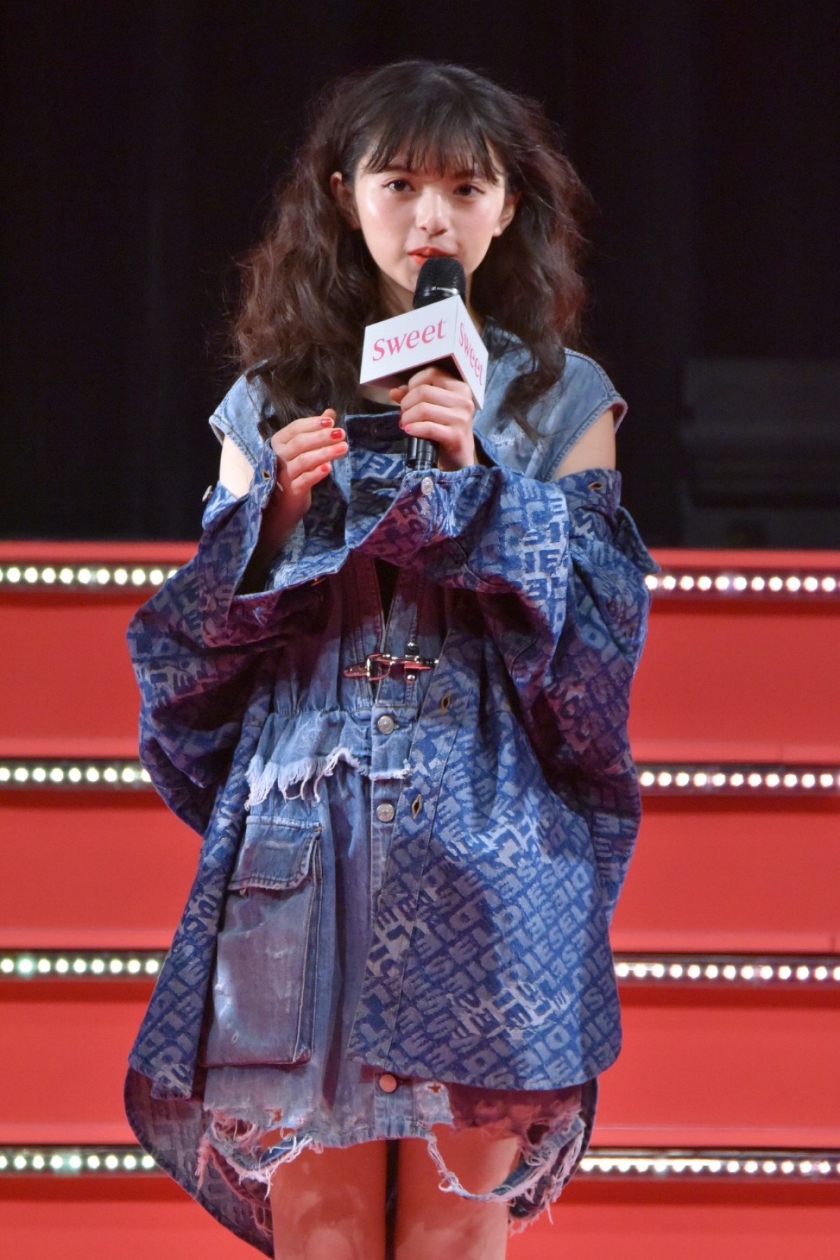 齋藤飛鳥、今田美桜、紗栄子、小嶋陽菜ら豪華モデルが集結「sweet collection 2019」