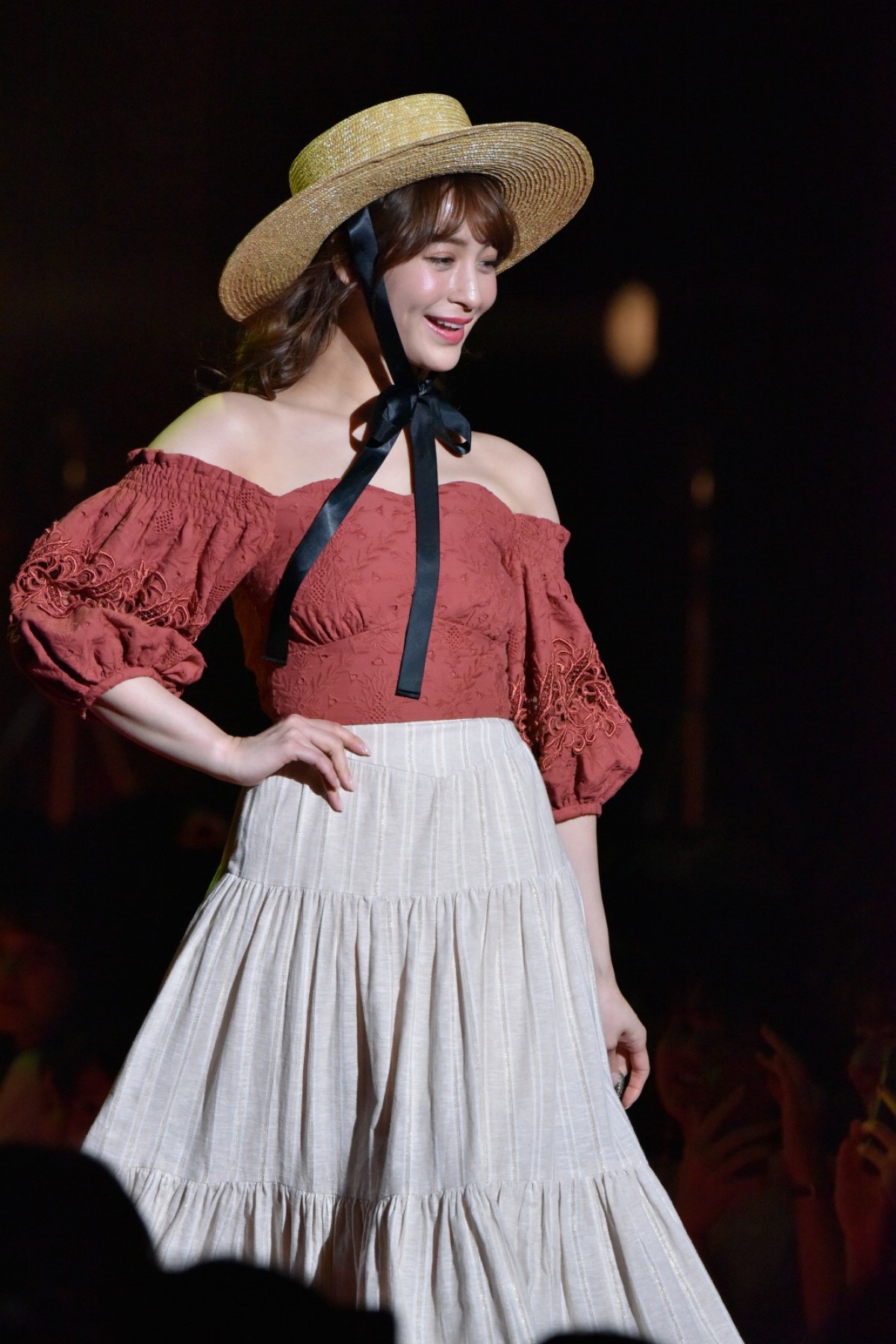 齋藤飛鳥、今田美桜、紗栄子、小嶋陽菜ら豪華モデルが集結「sweet collection 2019」