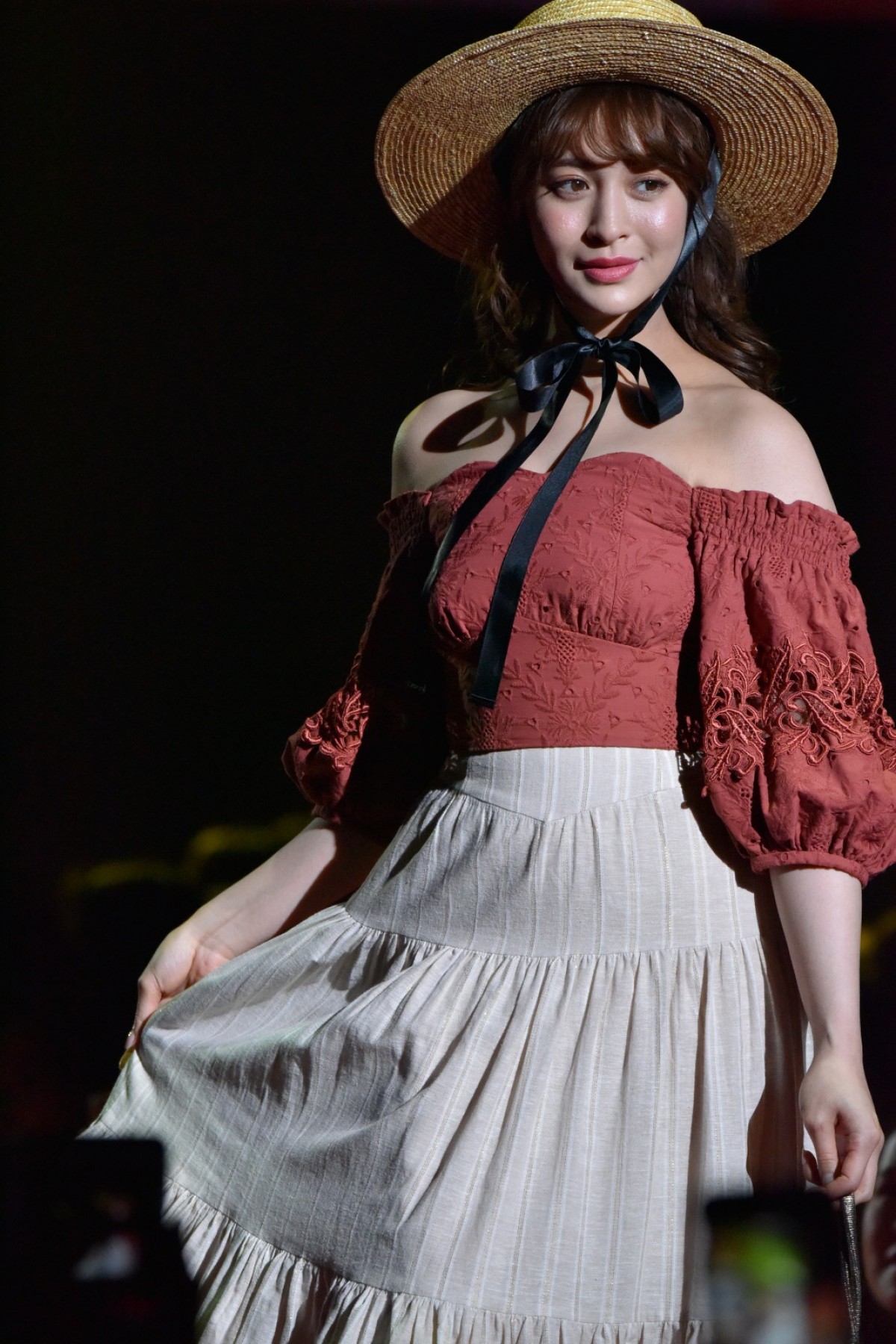 齋藤飛鳥、今田美桜、紗栄子、小嶋陽菜ら豪華モデルが集結「sweet collection 2019」
