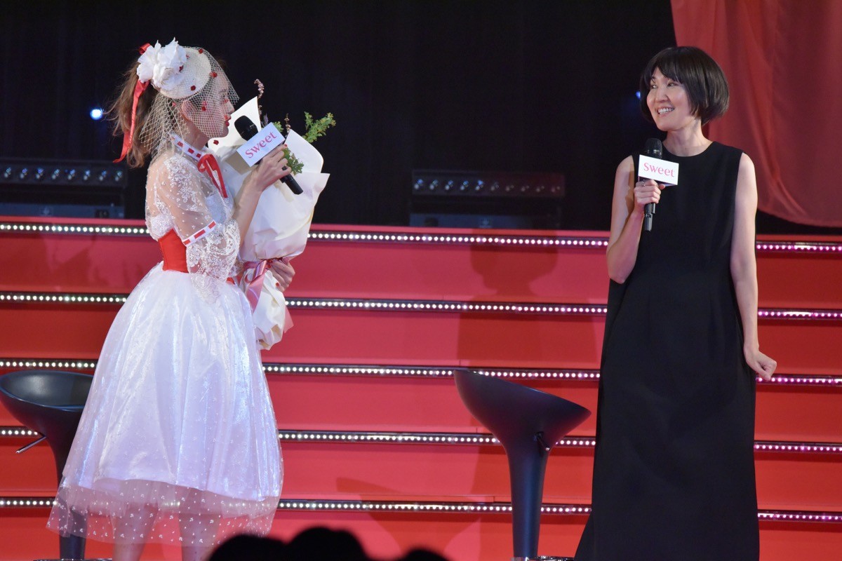 齋藤飛鳥、今田美桜、紗栄子、小嶋陽菜ら豪華モデルが集結「sweet collection 2019」