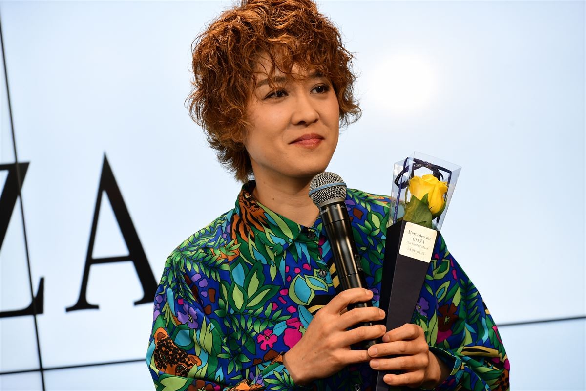 尼神インター・誠子、ゴージャス衣装で銀座に登場 「私の居場所」と自画自賛