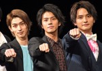 （左から）映画『チア男子!!』完成披露試写会に登場した横浜流星、中尾暢樹、瀬戸利樹