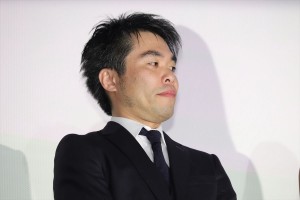 『パラレルワールド・ラブストーリー』完成披露 レッドカーペット＆舞台挨拶に登場した森義隆監督