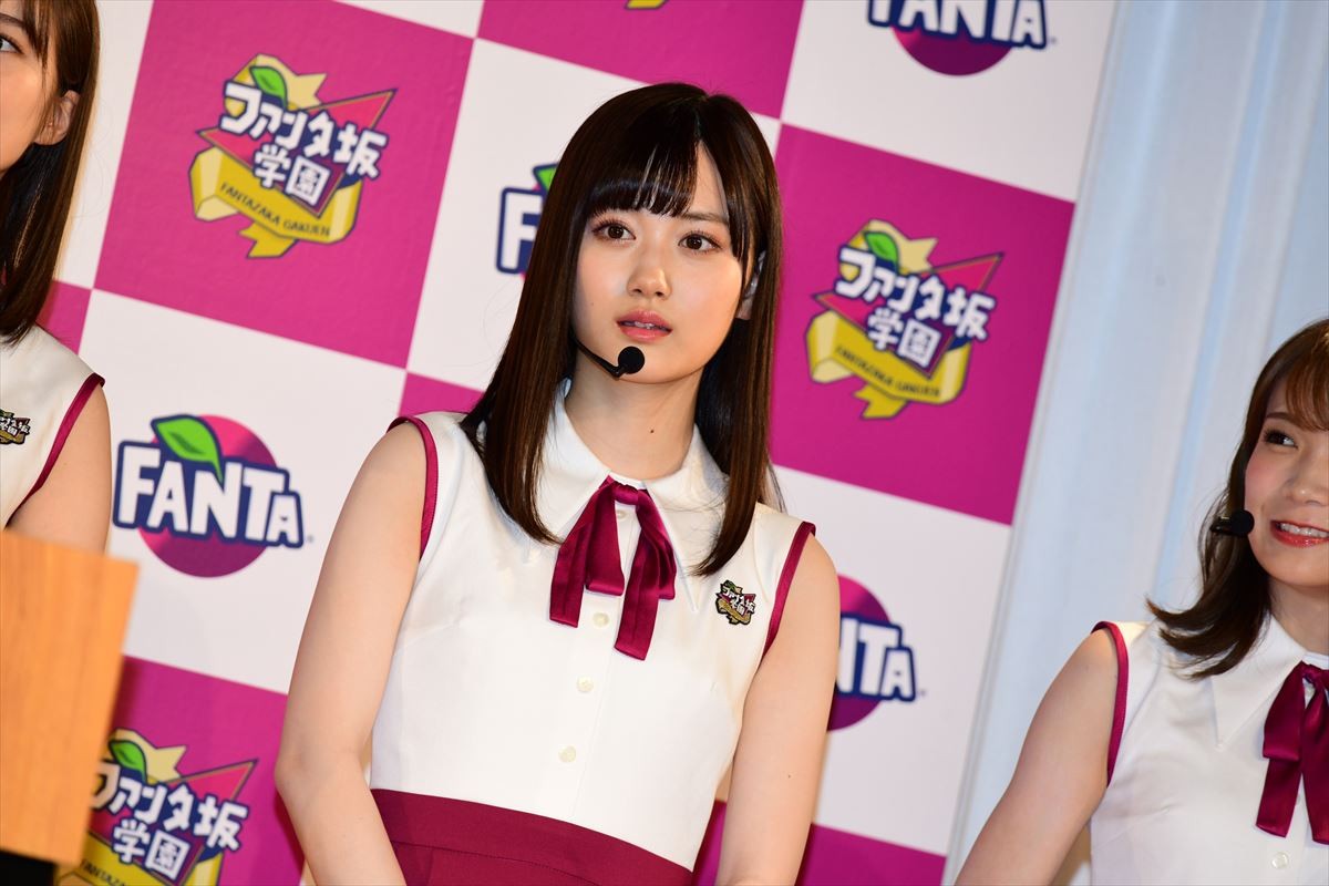 乃木坂46・秋元真夏、CMで挑戦した“変顔”に「恥ずかしい」と照れ笑い
