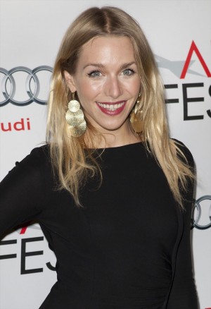 ユリア・ディーツェ