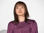 映画『としまえん』完成披露上映会に登場した小島藤子