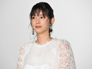 映画『としまえん』完成披露上映会に登場した松田るか