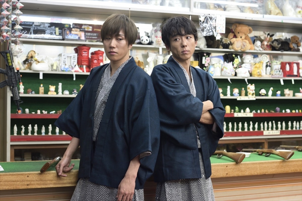 『東京独身男子』に出演する(左から)早乙女太一、高橋一生