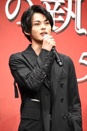 映画『うちの執事が言うことには』完成披露試写会に登場した神尾楓珠