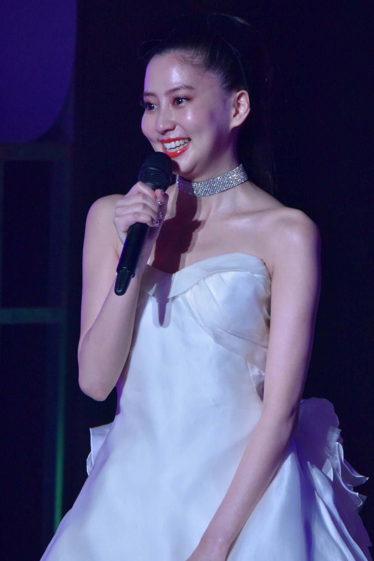 河北麻友子「自分の人生の一番大切な時期」 ViVi卒業で涙