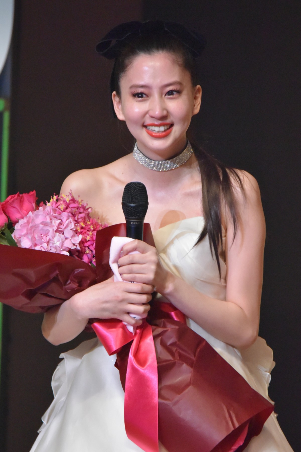 河北麻友子「自分の人生の一番大切な時期」 ViVi卒業で涙