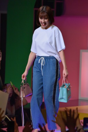 「ViVi Night in TOKYO2019～SPRING PARTY～」に登場したemma