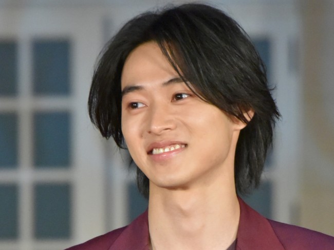 山崎賢人に嵐 二宮和也がキツ い評価 プライベートでの天然エピソード暴露 19年4月21日 エンタメ ニュース クランクイン