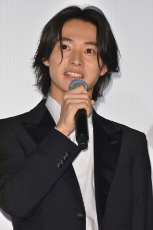 『キングダム』初日舞台挨拶に登壇した山崎賢人