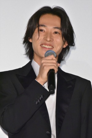 『キングダム』初日舞台挨拶に登壇した山崎賢人