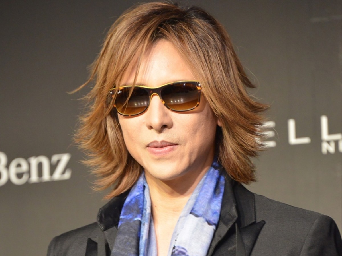 YOSHIKI、尖りまくった“ウニ頭”時代　懐かしショットにファン「かっこよすぎる」