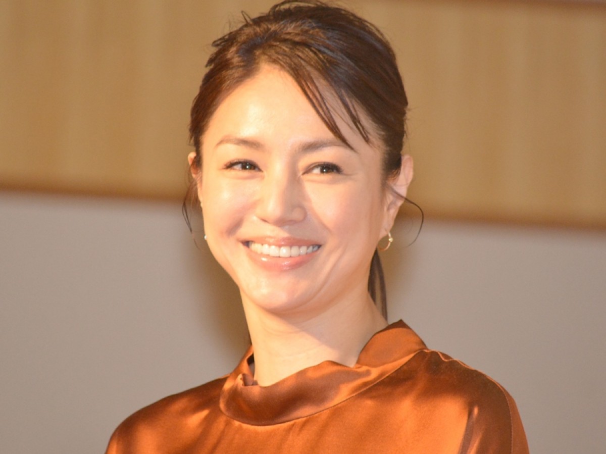 井川遥を愛娘がゲキシャ！ “優しいママの顔”の1枚に「キレイ」と反響