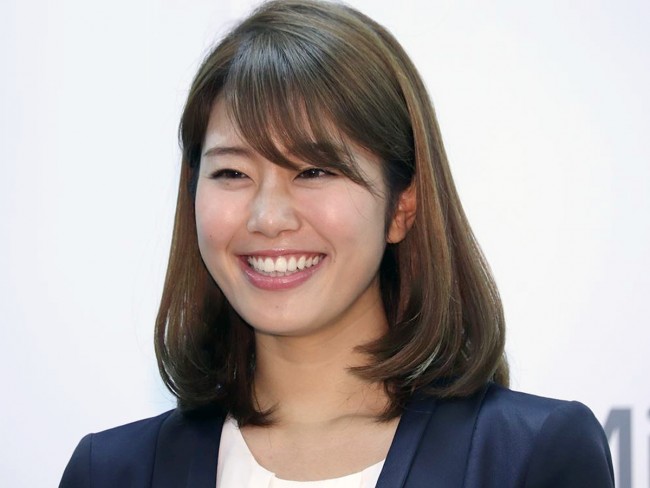 稲村亜美の美脚あらわ かわいいゴルフウェアで 神スイング 19年5月29日 エンタメ ニュース クランクイン