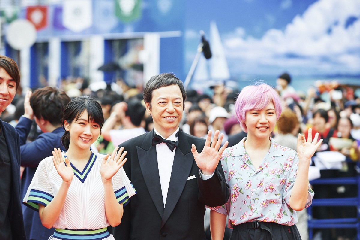 「島ぜんぶでおーきな祭 第11回沖縄国際映画祭」レッドカーペット