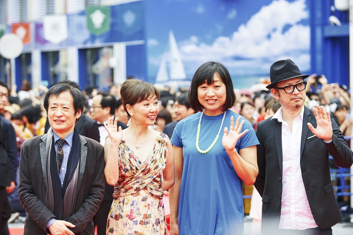 「島ぜんぶでおーきな祭 第11回沖縄国際映画祭」レッドカーペット