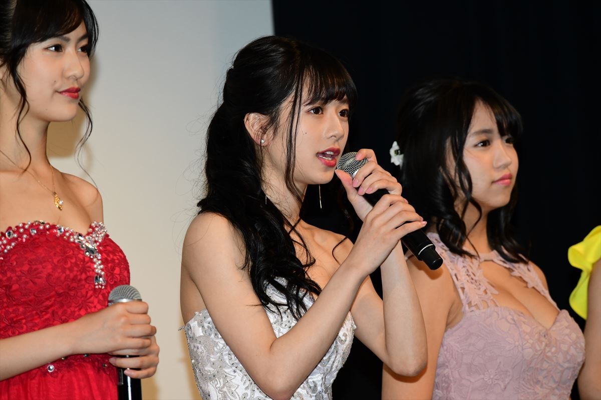 キャバ嬢・伊藤萌々香の「一生懸命サービスする」にネット「ガチで指名」