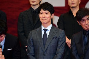 『空母いぶき』完成披露試写会に登場した佐々木蔵之介