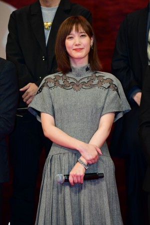 『空母いぶき』完成披露試写会に登場した本田翼