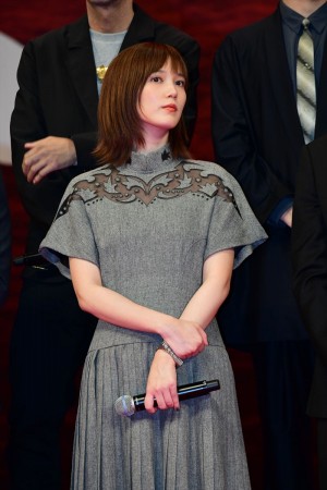 『空母いぶき』完成披露試写会に登場した本田翼