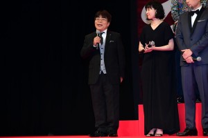 『空母いぶき』完成披露試写会に登場した小倉久寛