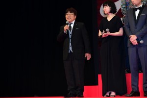 『空母いぶき』完成披露試写会に登場した小倉久寛