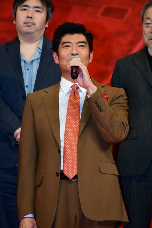 『空母いぶき』完成披露試写会に登場した高嶋政宏