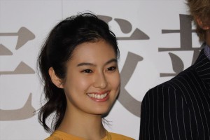 映画『凪待ち』完成報告会見に登場した恒松祐里